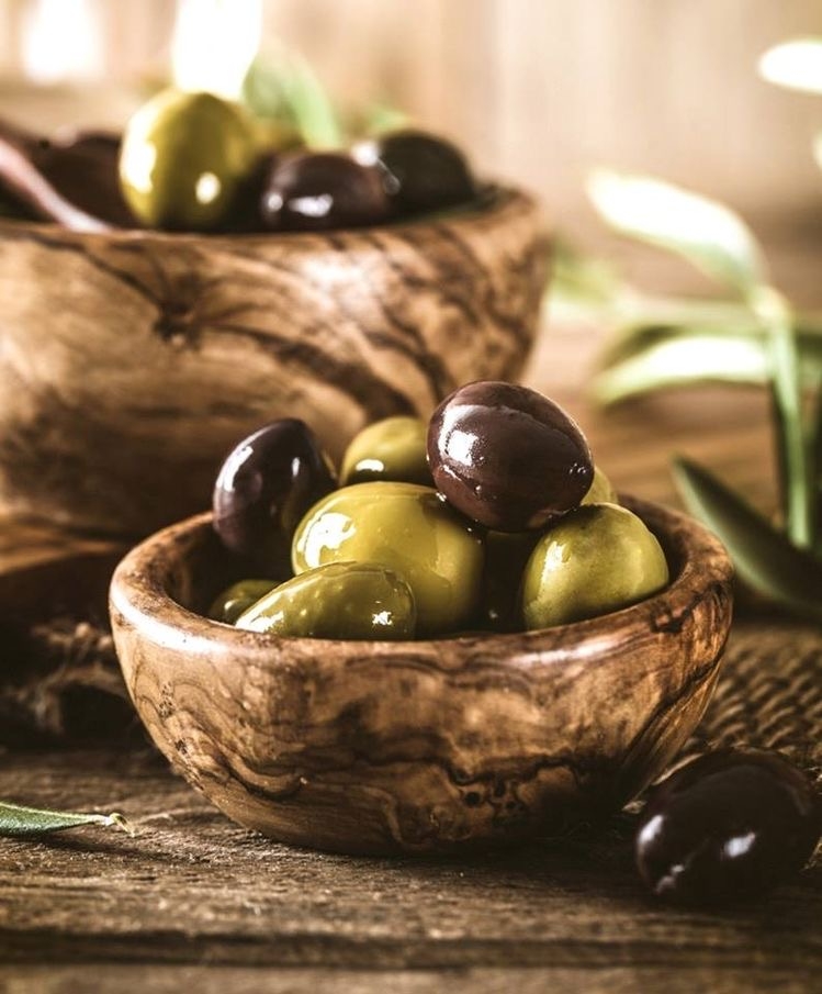 green and black olives (yeşil ve siyah zeytin)